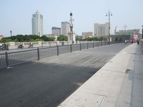 迎賓橋拆建工程